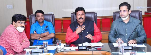 ಸೋಯಾಬಿನ್ ಮೊಳಕೆ ಸಮಸ್ಯೆ ಕುರಿತು ತುರ್ತು ಸಭೆ